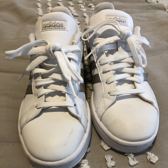 adidas shoes - Picture 2 of 2